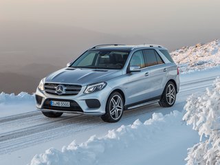 2017 Mercedes-Benz GLE 400 9G-Tronic I (W166), чёрный, 4900000 рублей, вид 1