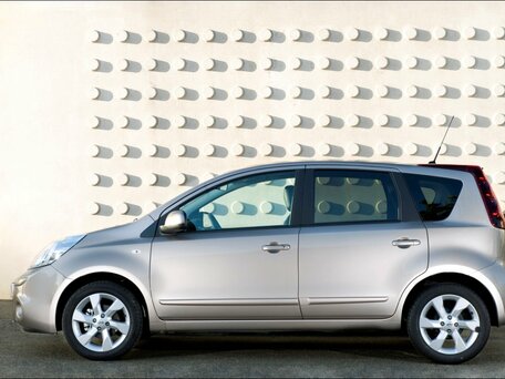 2011 Nissan Note I Рестайлинг, фиолетовый - вид 1