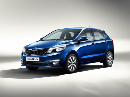 2015 Kia Rio III Рестайлинг, белый, 1450000 рублей