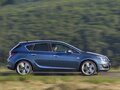 2012 Opel Astra J Рестайлинг, белый, 800000 рублей - вид 1