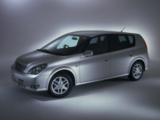 2000 Toyota Opa I, серебристый, 750000 рублей, вид 1