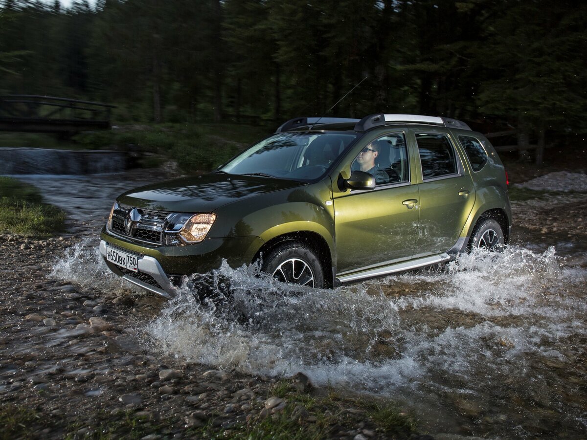 Открыть фотографии: Renault Duster I Рестайлинг