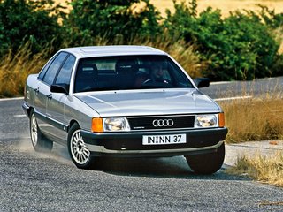1983 Audi 100 III (C3), синий, 130000 рублей, вид 4