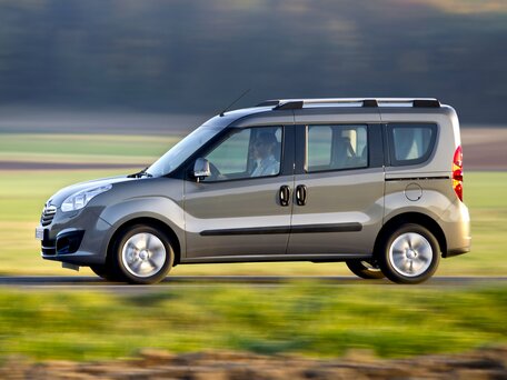 2014 Opel Combo D, серебристый, 1000000 рублей - вид 1