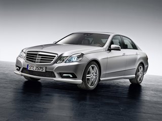 2011 Mercedes-Benz E-Класс 300 IV (W212, S212, C207), чёрный, 1450000 рублей, вид 1