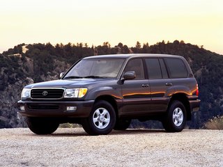 2001 Toyota Land Cruiser 100 Series, серебристый, 950000 рублей, вид 1
