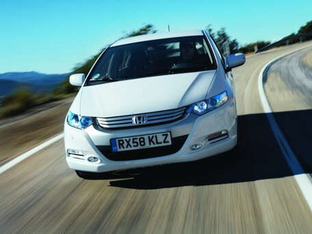 2009 Honda Insight II, серый, 850000 рублей - вид 2