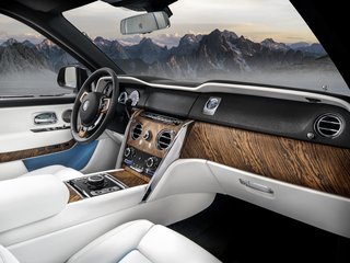 2024 Rolls-Royce Cullinan Black Badge I (Series I), синий, 79000000 рублей, вид 5