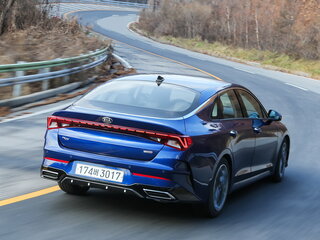 2025 Kia K5 III, чёрный, 3790000 рублей, вид 4