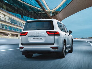 2026 Toyota Land Cruiser 300 Series, чёрный, 14800000 рублей, вид 4