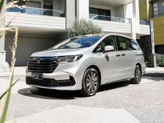 Honda Odyssey V Рестайлинг 2