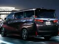 2017 Toyota Vellfire II Рестайлинг, белый, 5555555 рублей - вид 3