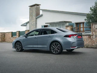 2025 Toyota Corolla XII (E210), белый, 2350000 рублей, вид 5