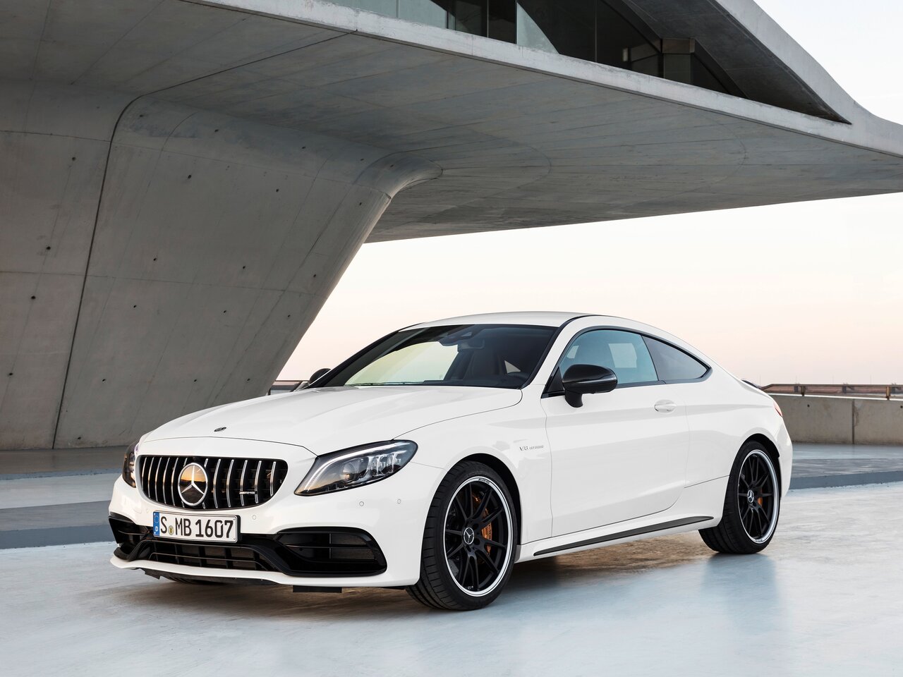 Mercedes-Benz C-Класс AMG 63 AMG Основной вид