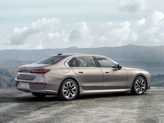 2024 BMW i7 xDrive60 I (G70), серый, 14190000 рублей, вид 5