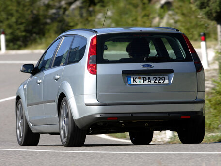 2005 Ford Focus II, серебристый - вид 2
