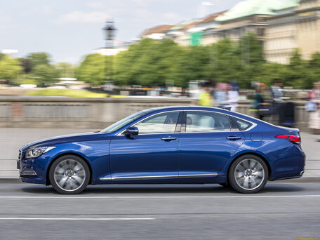 2016 Hyundai Genesis II, серебристый, 2125000 рублей - вид 1