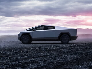 2024 Tesla Cybertruck Cyberbeast, серебристый, 20530000 рублей, вид 2