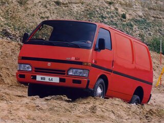1995 Isuzu Midi, красный, 800000 рублей, вид 1