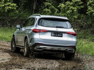 2025 Mercedes-Benz GLC 260 L II (X254), чёрный, 8249000 рублей, вид 4