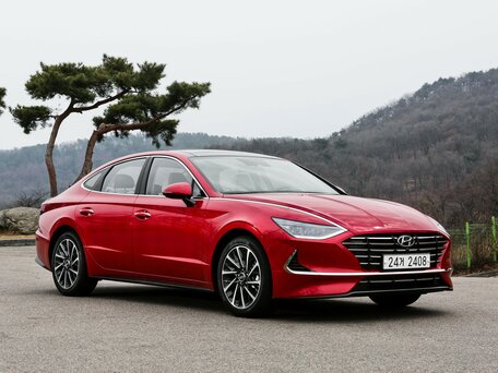 2020 Hyundai Sonata VIII (DN8), белый, 1800000 рублей - вид 1