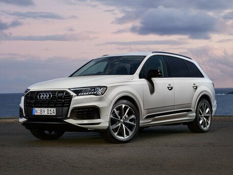 2021 Audi Q7 45 TFSI II (4M) Рестайлинг, чёрный, 5100000 рублей - вид 1