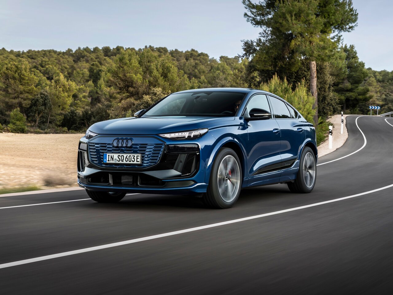 Audi SQ6 Sportback e-tron Основной вид