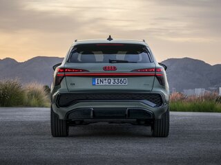 2026 Audi Q3 TDI III (FJ), чёрный, 5299900 рублей, вид 4