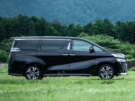 2017 Toyota Vellfire II Рестайлинг, белый, 5555555 рублей - вид 1
