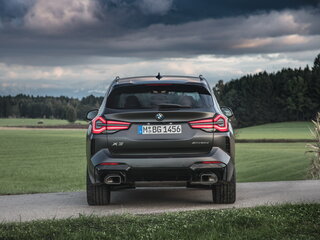 2024 BMW X3 M40i III (G01) Рестайлинг, чёрный, 10690000 рублей, вид 4
