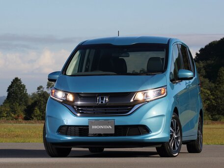 2018 Honda Freed II, зелёный, 1810000 рублей - вид 2
