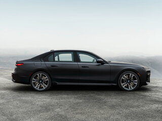 2025 BMW 7 серии 740d xDrive VII (G70), чёрный, 13000000 рублей, вид 2