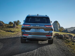 2023 Jeep Grand Cherokee L V (WL), чёрный, 10700000 рублей, вид 4