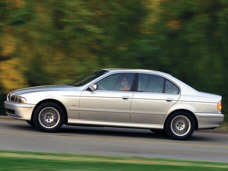 2002 BMW 5 серии 520i IV (E39) Рестайлинг, чёрный - вид 1