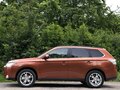 2013 Mitsubishi Outlander PHEV III, серый, 1700000 рублей - вид 2