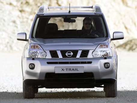 2008 Nissan X-Trail II, чёрный, 1300000 рублей - вид 2