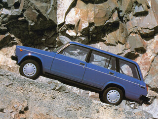 1996 Lada (ВАЗ) 2104 4-speed, красный, 100000 рублей, вид 2