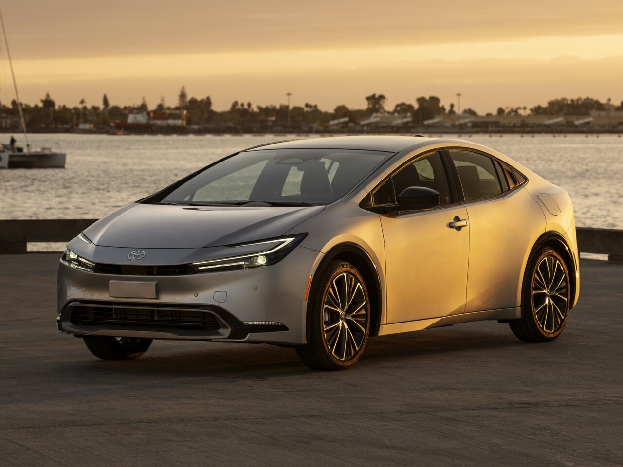 Toyota Prius Основной вид