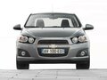 2013 Chevrolet Aveo II, серебристый, 800000 рублей - вид 2