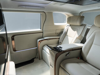 2024 Lexus LM 350h II, чёрный, 17490000 рублей, вид 5