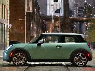 2024 Mini Hatch C IV (F65/F66/J01), синий, 4950000 рублей, вид 2