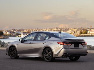 2026 Toyota Camry IX (XV80), чёрный, 7790000 рублей, вид 5
