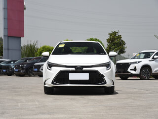 2025 Toyota Levin XII (E210) Рестайлинг, белый, 2250000 рублей, вид 3