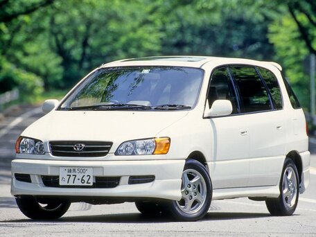 1997 Toyota Ipsum I (M10), серый, 720000 рублей - вид 3
