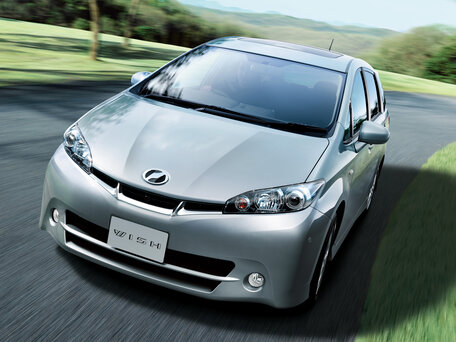 2012 Toyota Wish II, серый, 1620000 рублей - вид 2