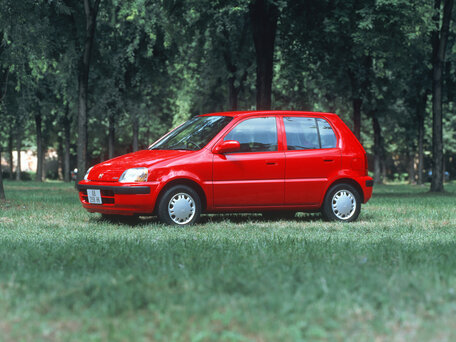 2000 Honda Logo, белый, 295000 рублей - вид 2
