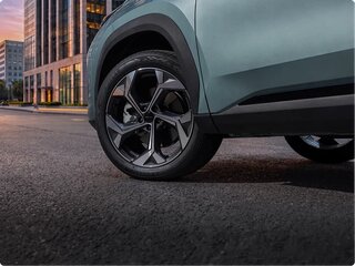Легкосплавные колёсные диски 20" (шины 245/45R20)