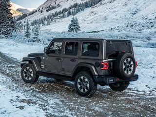 2023 Jeep Wrangler IV (JL), чёрный, 7350000 рублей, вид 5