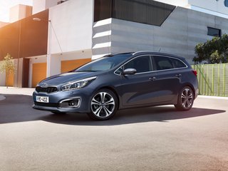 2018 Kia Ceed II Рестайлинг, красный, 1370000 рублей, вид 1