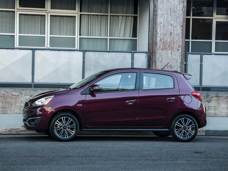 2017 Mitsubishi Mirage VI Рестайлинг, серый - вид 1